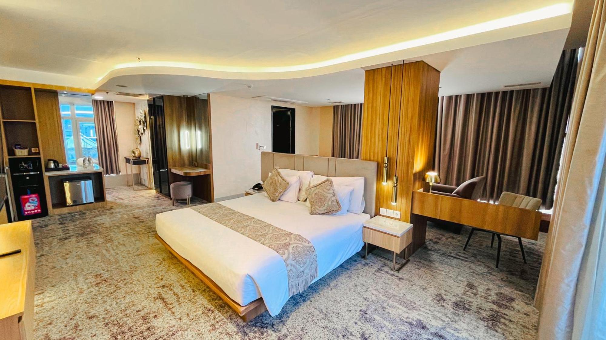 Grandia Hotel Bandung Exteriör bild
