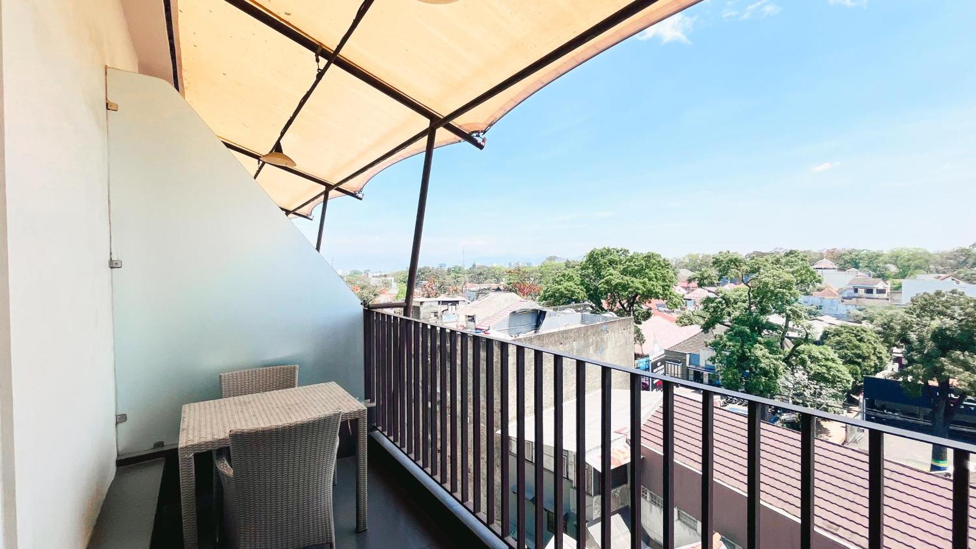Grandia Hotel Bandung Exteriör bild