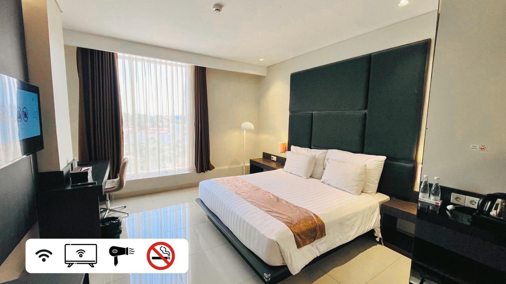 Grandia Hotel Bandung Exteriör bild