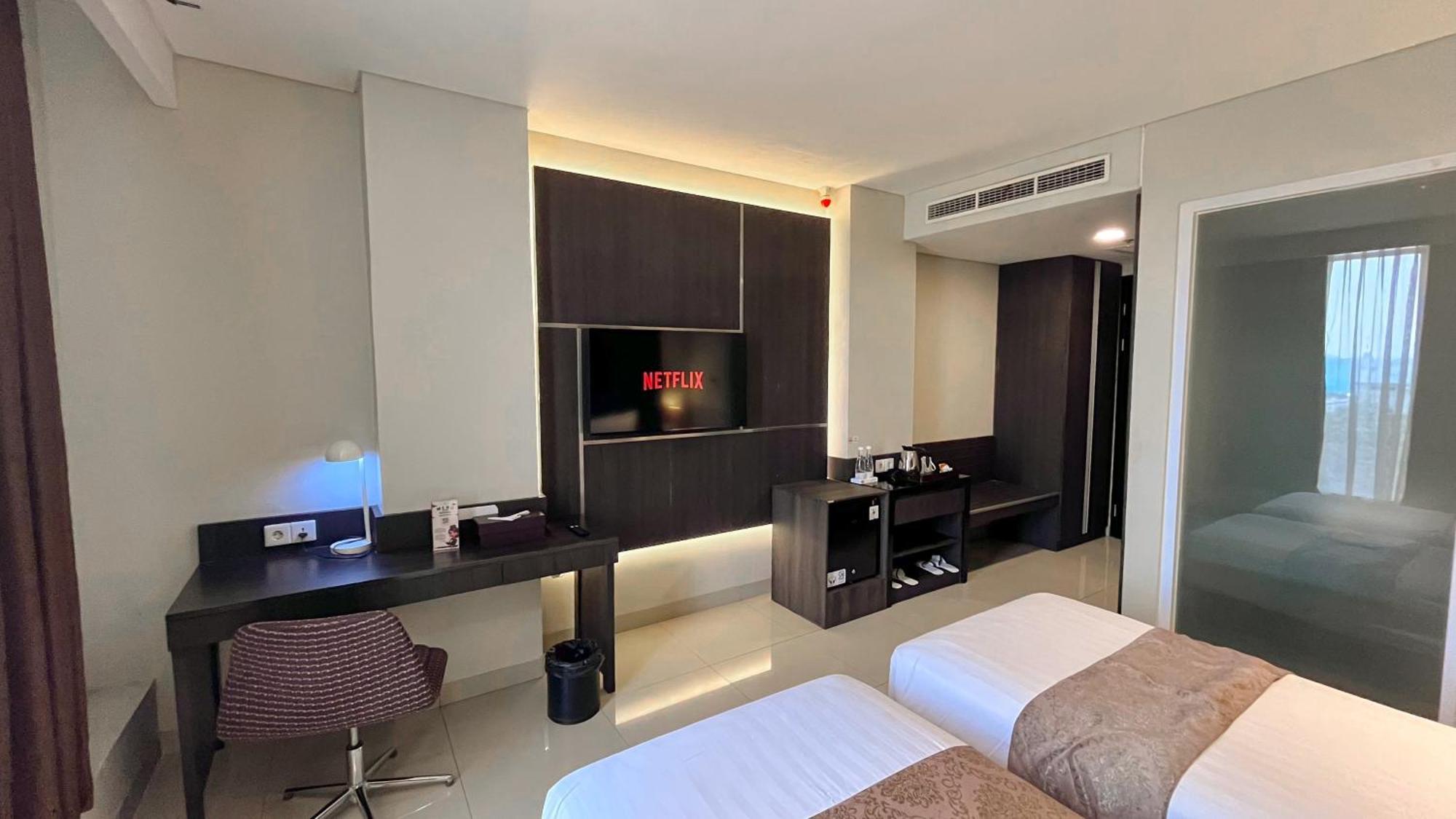 Grandia Hotel Bandung Exteriör bild
